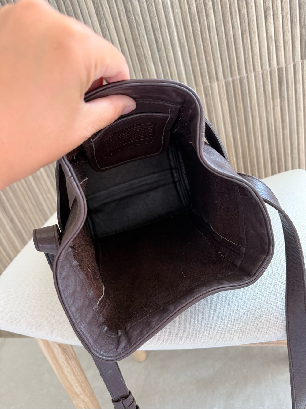 Vintage 1990’s Coach Soho Belted Bucket Bag - Picture 6 of 7